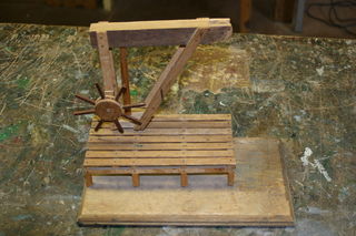 Een kraangang, gebruikt bij molens om zware goederen in en uit een boot te laden